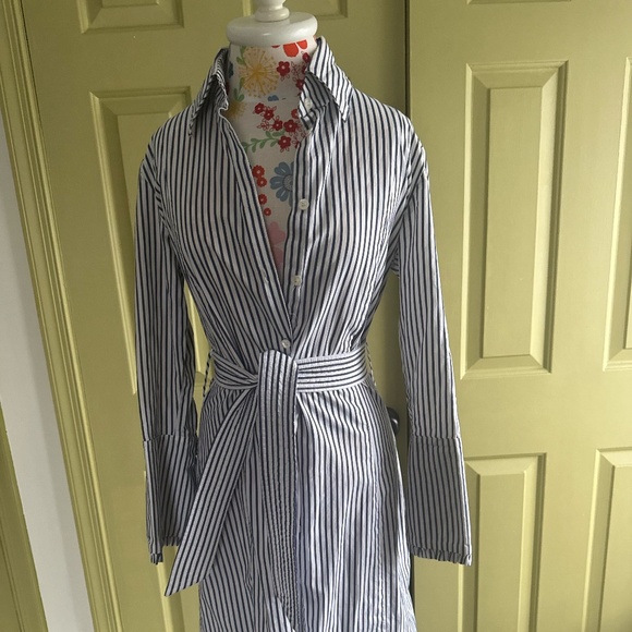 Fine Garments by Bell Size 8 White/Blue Striped Sleeve Shift Dress - Picture 2 of 3